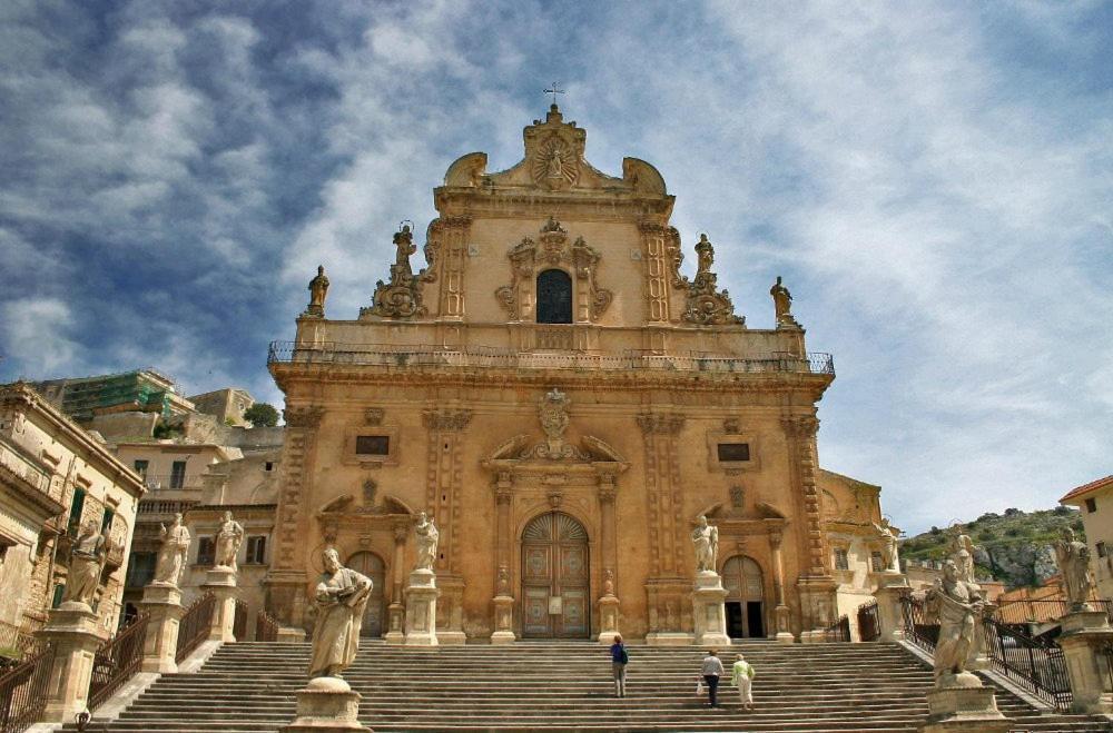Balcone Barocco. Villa Modica Exteriör bild
