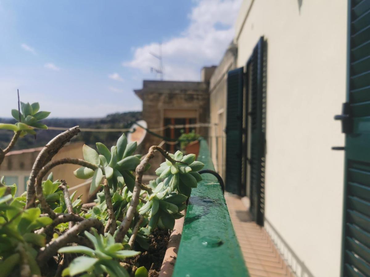 Balcone Barocco. Villa Modica Exteriör bild